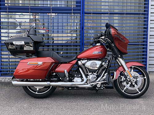 Harley Davidson HD Street Glide 117 Tour Pack motorcycle rental
