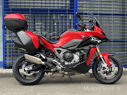 BMW S1000XR location moto